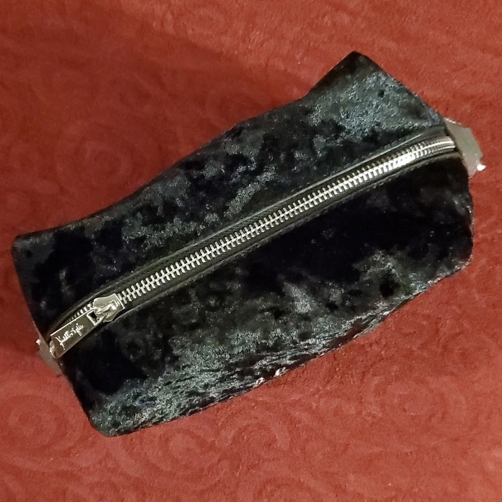 NEW Kendall & Kylie Black Velvet Cube Cosmetic Bag
